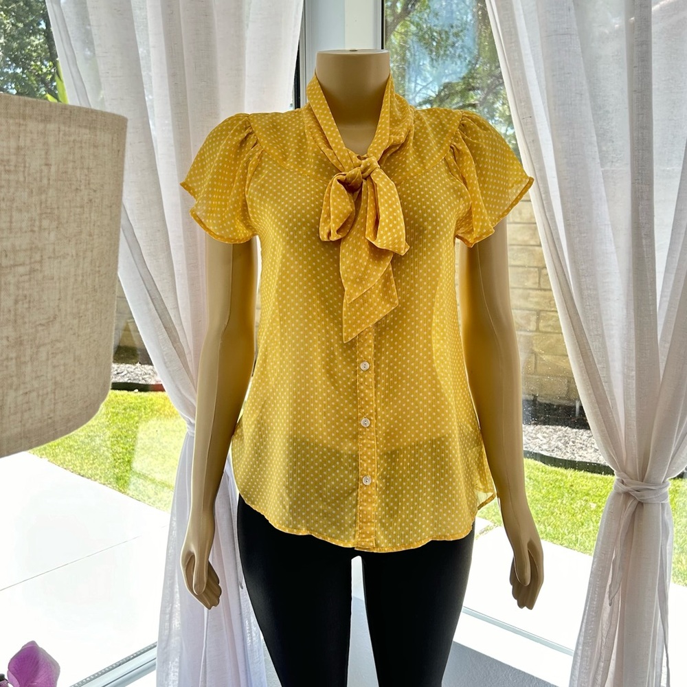 Trinity Yellow Polka Dot Button Blouse Size XS Sheer Cap Sleeve